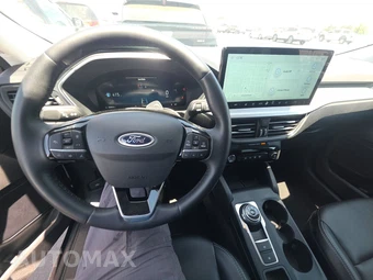 2025 Ford Escape Platinum – miniatura 11