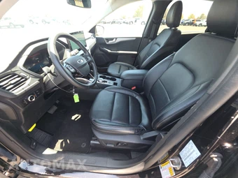 2025 Ford Escape Platinum – miniatura 7