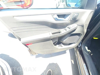 2025 Ford Escape Platinum – miniatura 9