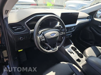 2025 Ford Escape Platinum - miniatura 11