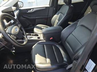 2025 Ford Escape Platinum - miniatura 7