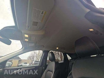 2025 Ford Escape Platinum - miniatura 11