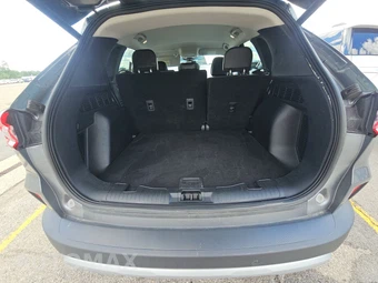 2025 Ford Escape Platinum - miniatura 16