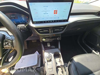 2025 Ford Escape Platinum - miniatura 10