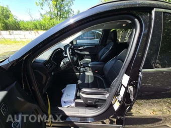 2025 Ford Escape Platinum - miniatura 6