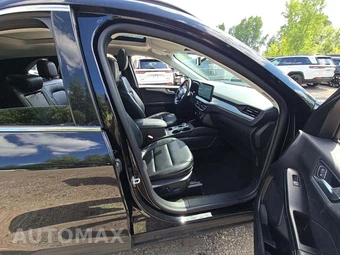 2025 Ford Escape Platinum - miniatura 15