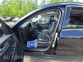 2025 Ford Escape Platinum - miniatura 3