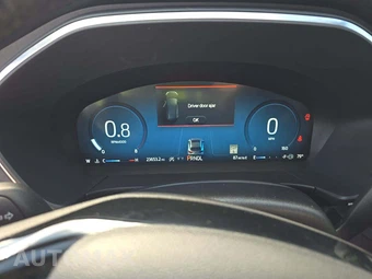 2025 Ford Escape Platinum - miniatura 6