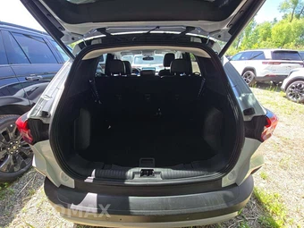 2025 Ford Escape Platinum - miniatura 14