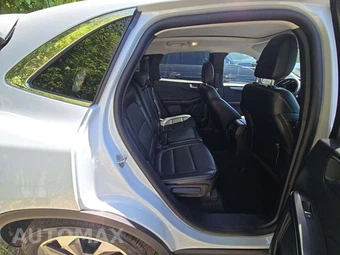 2025 Ford Escape Platinum - miniatura 16