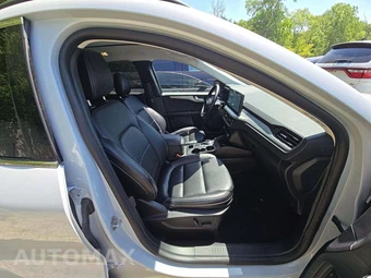 2025 Ford Escape Platinum - miniatura 18