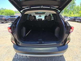 2025 Ford Escape Platinum - miniatura 11