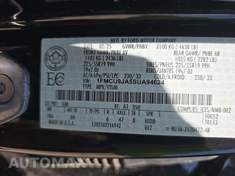 2025 Ford Escape Platinum - miniatura 2