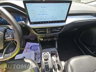 2025 Ford Escape Platinum - miniatura 7
