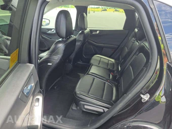 2025 Ford Escape Platinum – miniatura 10