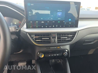 2025 Ford Escape Platinum - miniatura 17
