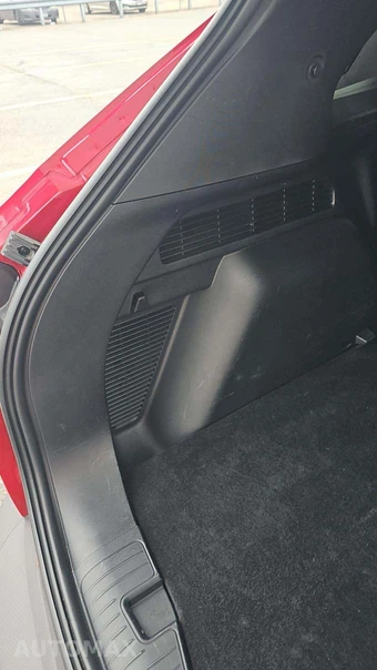 2025 Ford Escape Platinum - miniatura 35