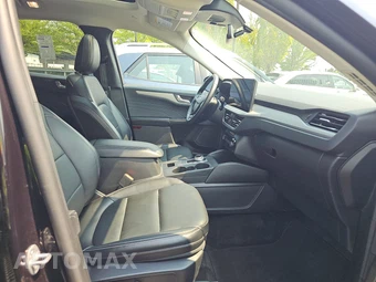 2025 Ford Escape Platinum - miniatura 14
