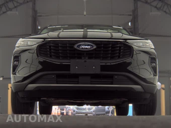 2025 Ford Escape Platinum - miniatura 3