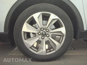 2025 Ford Escape Platinum - miniatura 9