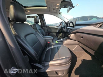 2025 Ford Escape Platinum – miniatura 14