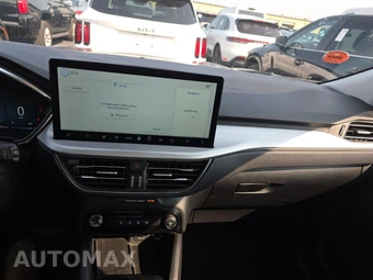 2025 Ford Escape Platinum – miniatura 17