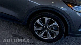 2025 Ford Escape Platinum - miniatura 8