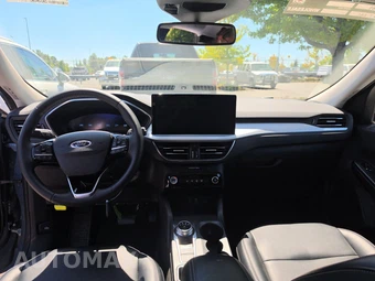 2025 Ford Escape Platinum – miniatura 17