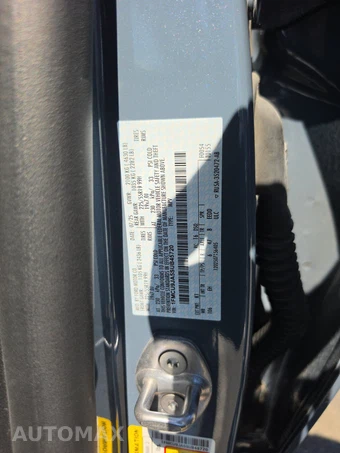 2025 Ford Escape Platinum – miniatura 21