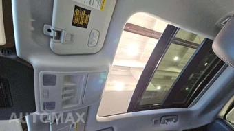 2025 Ford Escape Platinum – miniatura 24
