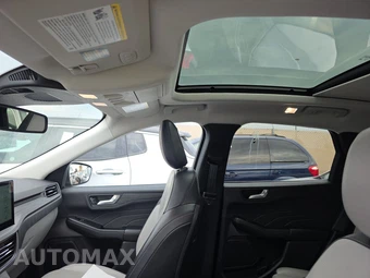 2025 Ford Escape Platinum - miniatura 20