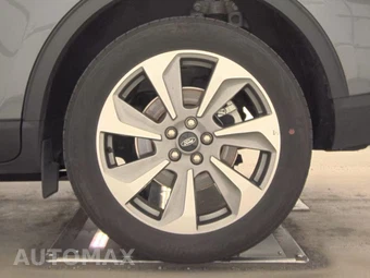 2025 Ford Escape Platinum - miniatura 12