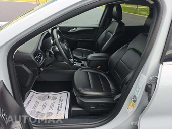 2025 Ford Escape Platinum - miniatura 3