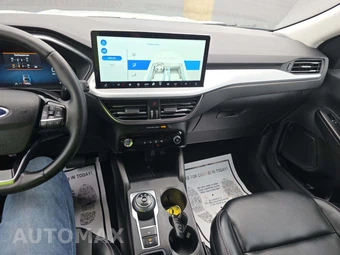 2025 Ford Escape Platinum - miniatura 7