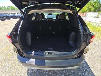 2025 Ford Escape Platinum - miniatura 11