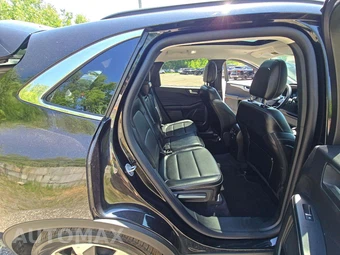 2025 Ford Escape Platinum - miniatura 13