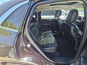 2025 Ford Escape Platinum - miniatura 16