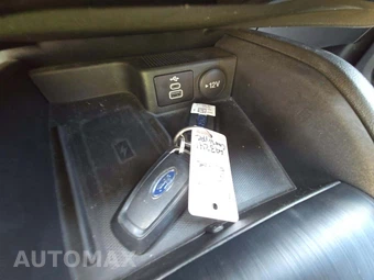 2025 Ford Escape Platinum - miniatura 8