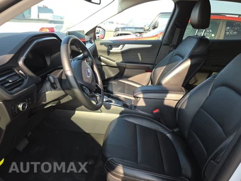 2025 Ford Escape Platinum - miniatura 13