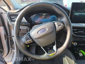2025 Ford Escape Platinum - miniatura 16