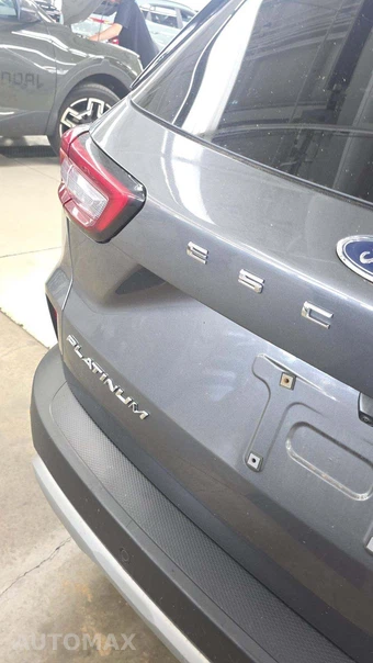 2025 Ford Escape Platinum - miniatura 30