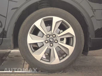 2025 Ford Escape Platinum - miniatura 10
