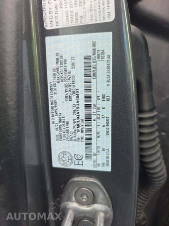 2025 Ford Escape Platinum - miniatura 2