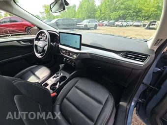 2025 Ford Escape Platinum - miniatura 16