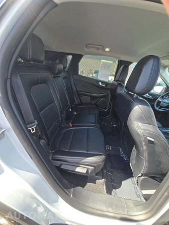 2025 Ford Escape Platinum - miniatura 13