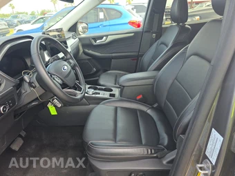 2025 Ford Escape Platinum - miniatura 13