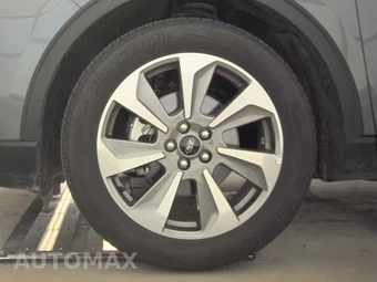 2025 Ford Escape Platinum - miniatura 9