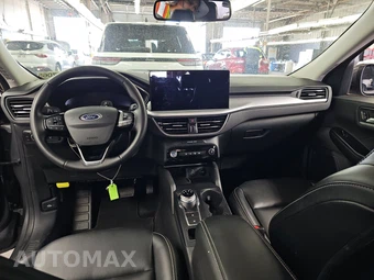 2025 Ford Escape Platinum - miniatura 11