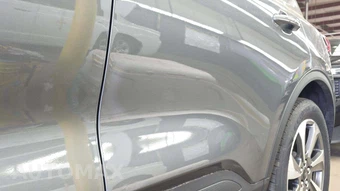 2025 Ford Escape Platinum - miniatura 21