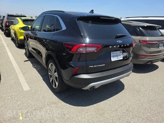 2025 Ford Escape Platinum - miniatura 2
